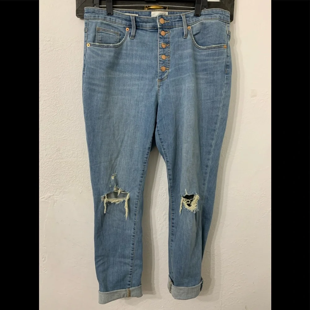 Universal Thread Jeans - Picture 2 of 6